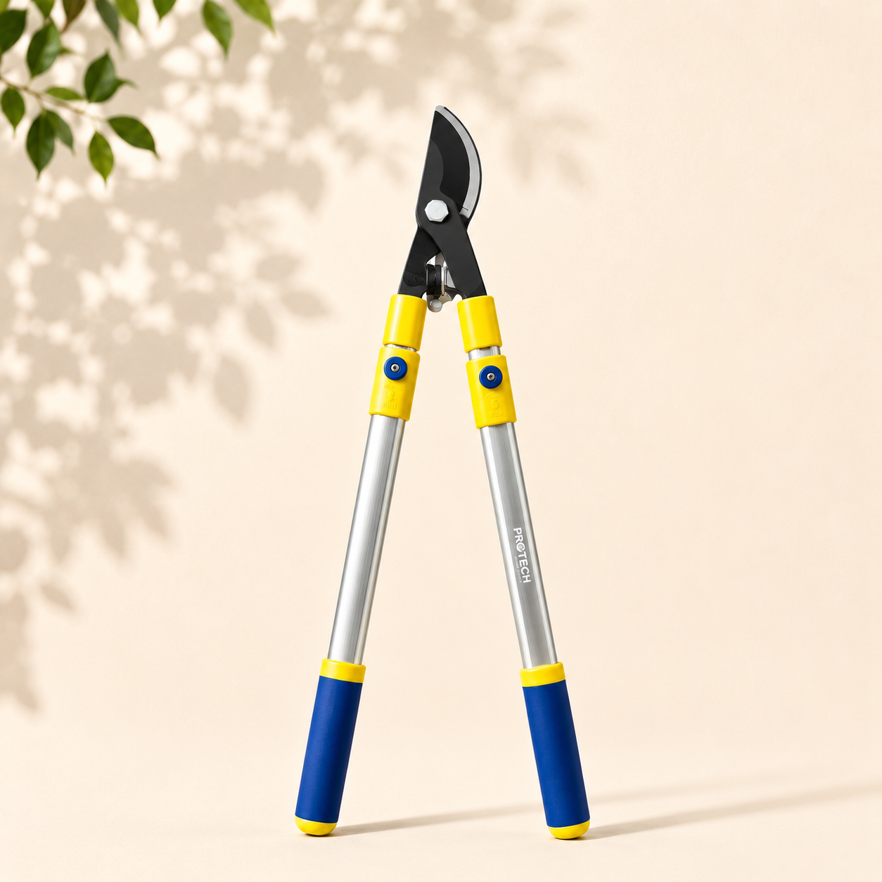 foarfeca-reglabila-protech Foarfecă telescopică pentru crengi PRO-TECH Alu I – 610–940 mm - imagine 1